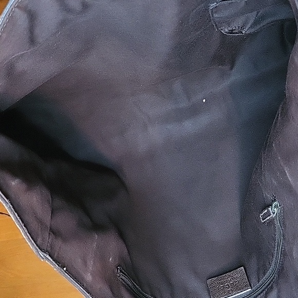 Gucci Medium Size Bag Authentic - Picture 8 of 17